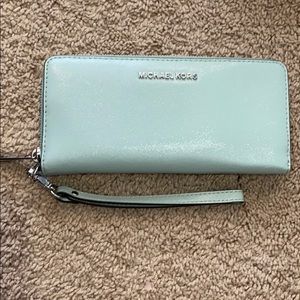 Michael Kors wallet/ wristlet